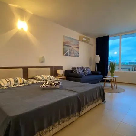 Esperanto 401 Large Sunny Apartment Sunny Beach