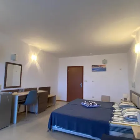Esperanto 401 Large Sunny Apartment Sunny Beach